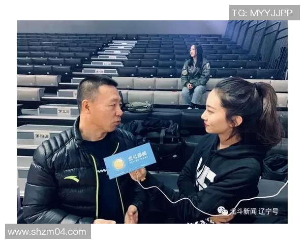 李宁与勒德斯拉的巅峰对决谁将赢得这场激烈的篮球盛宴